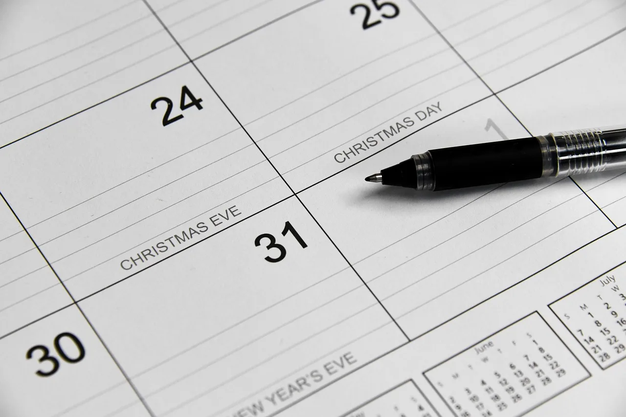 calendar, christmas, new years eve, date, holiday, celebration, schedule, event, register, calendar, calendar, calendar, schedule, schedule, schedule, schedule, schedule. How to decide whether to post on social media holidays: six invented situations